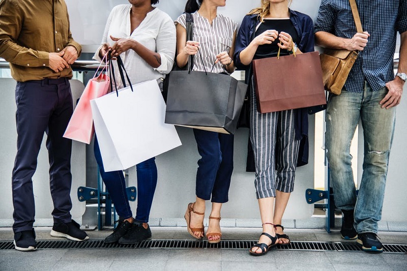 Online Clothing and Accessories Shopping in the UK