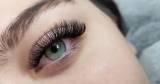 Full and Voluminous Lashes